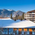 Hotel Flesslers Lenggries, A Tribute Portfolio