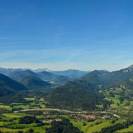 Flesslers Lenggries, A Tribute Portfolio 4* Lenggries