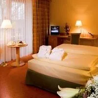 Flesslers Lenggries, A Tribute Portfolio Otel